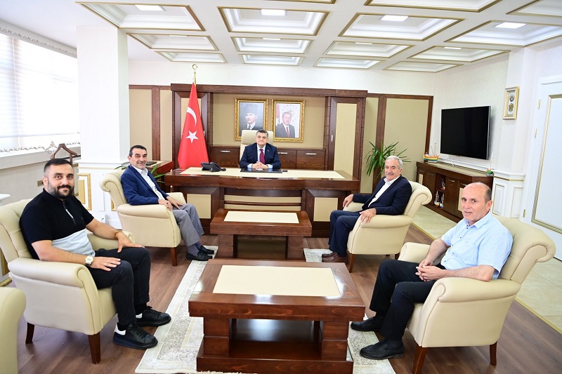 Durağan Belediye Başkanı Ahmet Kılıçarslan'dan Valimiz Sayın Dr. Mustafa Özarslan’a hayırlı olsun ziyareti
